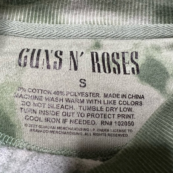 Guns N Roses Tie Dye Crewneck Pullover Sweatshirt in Green Women’s Sz Small - Picture 4 of 7